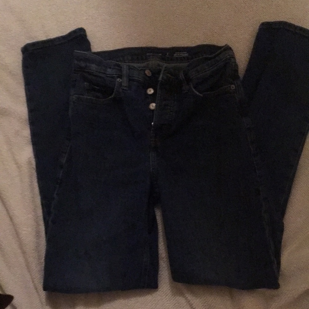 🤑 NWOT! Old Navy high rise button fly jeans